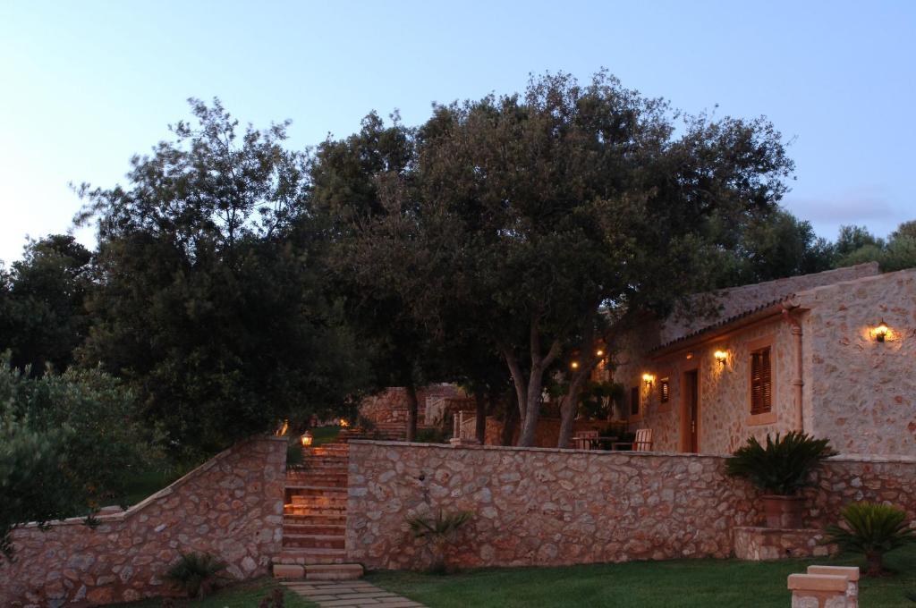 Hotel Rural Son Terrassa กาสกอนกอสเดสกาวาเยร์ ภายนอก รูปภาพ